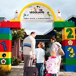 Legoland Village Family بيت شباب *
