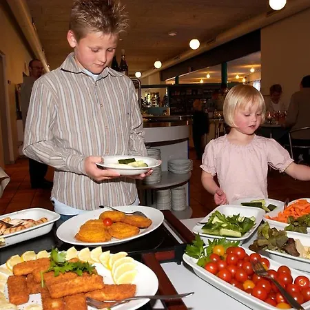 Legoland Village Family *