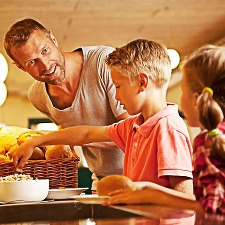 Legoland Village Family Hostel Billund