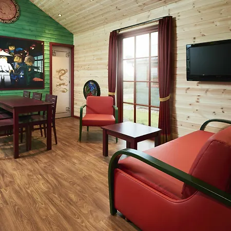 Legoland Village Family Hostel *