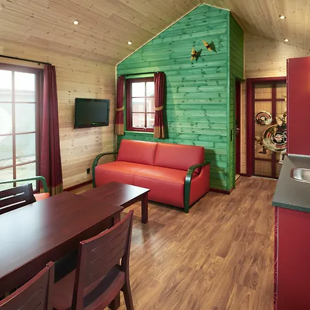 Legoland Village Family Hostel *