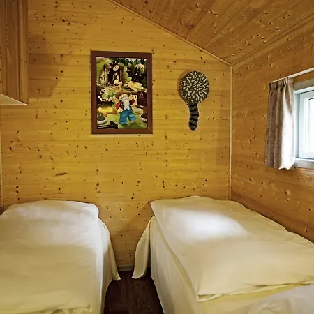 Legoland Village Family *